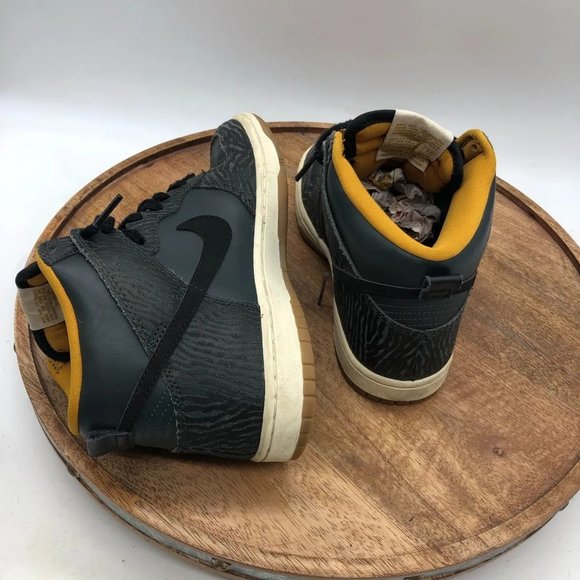 Nike Womens SB Dunk 543242-004 Black Tiger Basketball Shoes Sneakers Size 6 - Picture 4 of 9